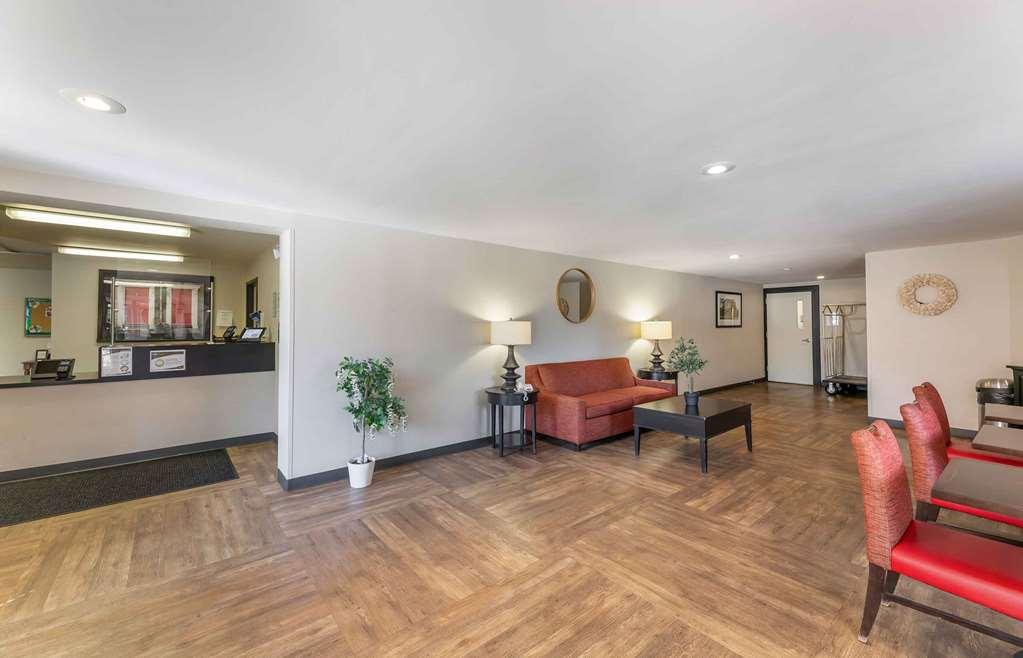 Extended Stay America Suites - Cleveland - Middleburg Heights Interior foto